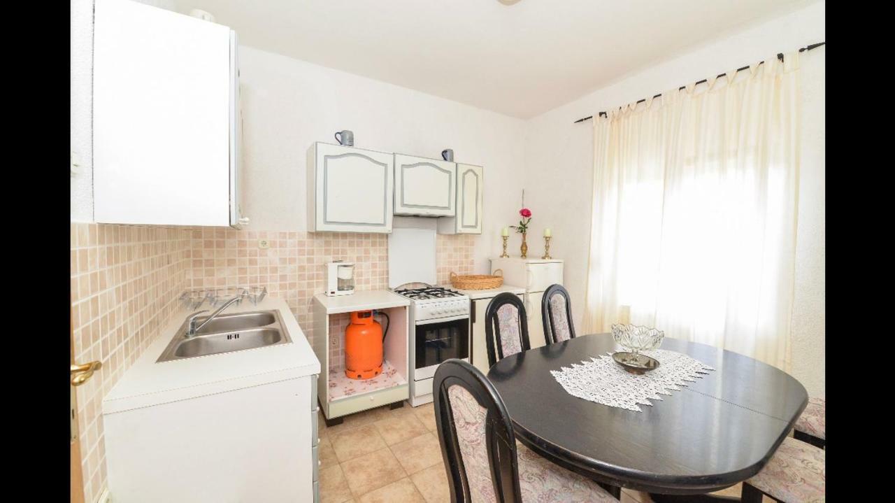 Ferienwohnung Ceprljanda Ugljan Exterior foto